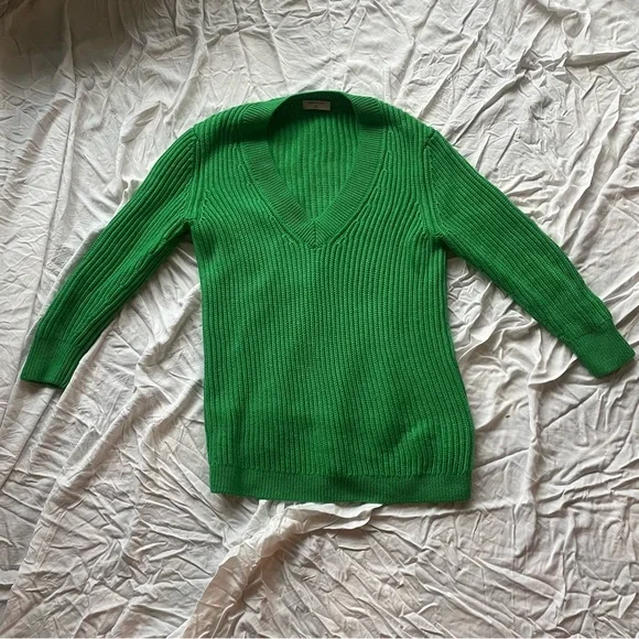 Aritzia Babaton 100% Merino Wool Roger Sweater in Forest Green Size XXS - Picture 2 of 7